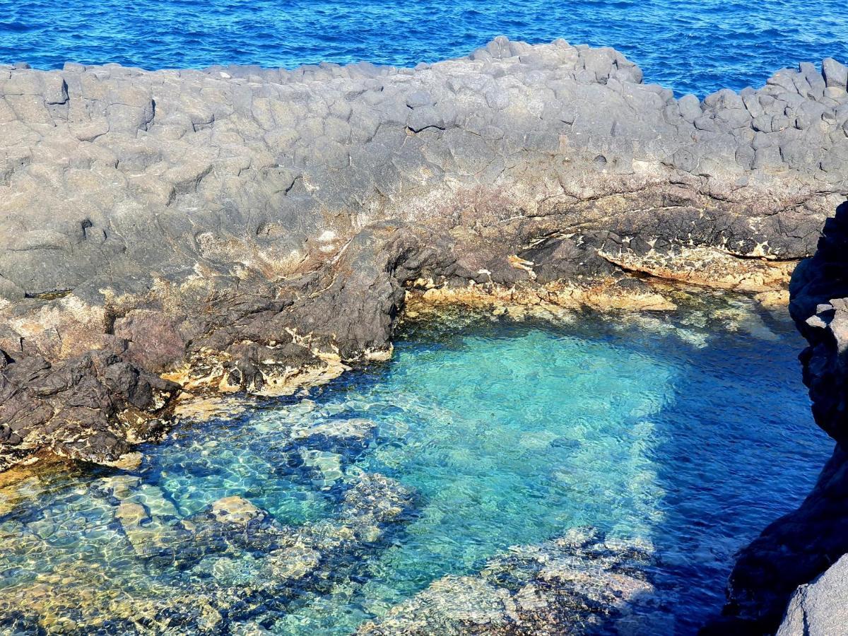 Brisas Del Roque Coastline Apartment In Garachico By Hrtenerife Net エクステリア 写真